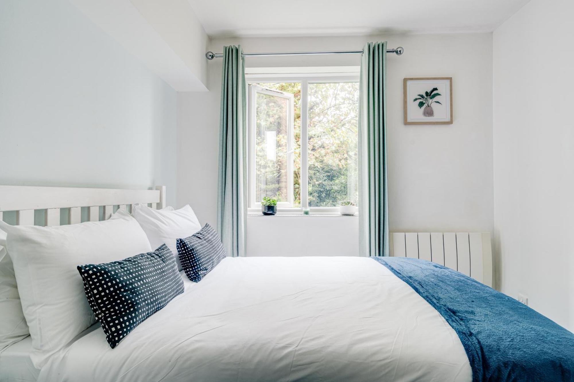 Apartment In Elephant & Castle With Parking ロンドン エクステリア 写真